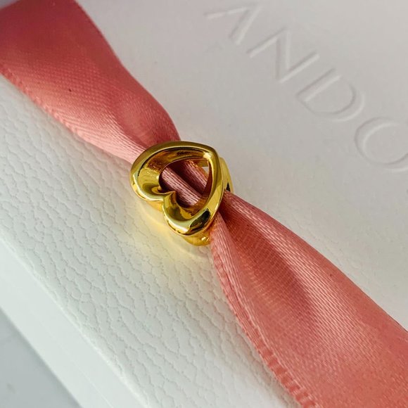 Pandora Radiant Heart & Floating Stone Charm  power of love Pendant Gold - Picture 5 of 6